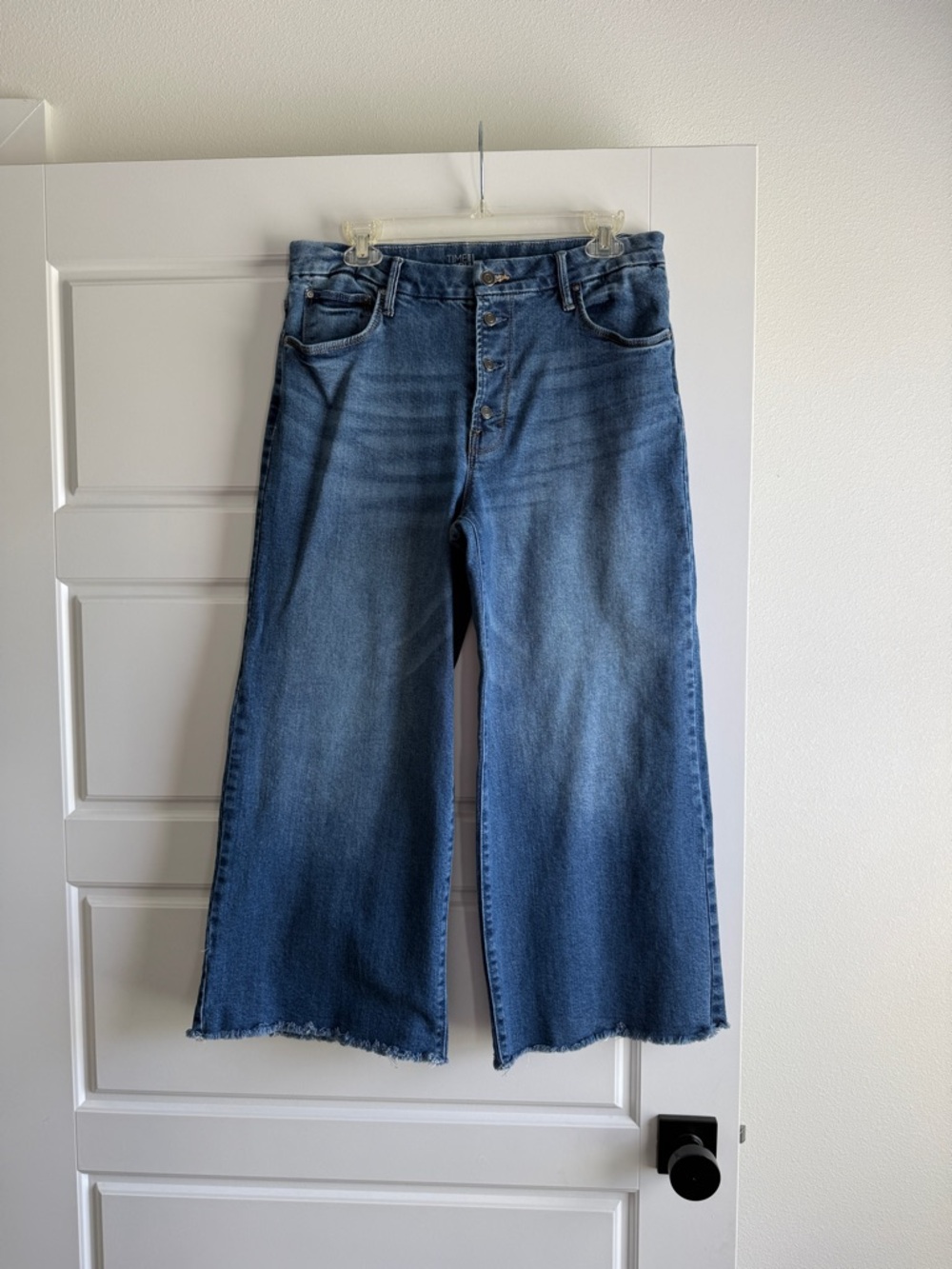 Time and Tru High Rise Wide Leg Cropped Jeans